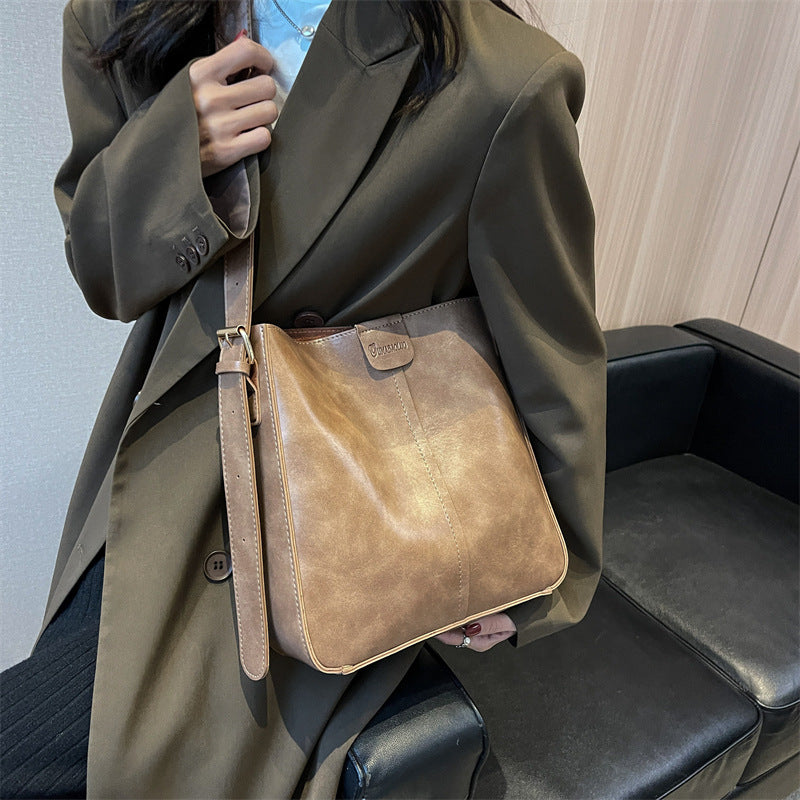 Wholesale Casual Large Capacity PU Shoulder Bag